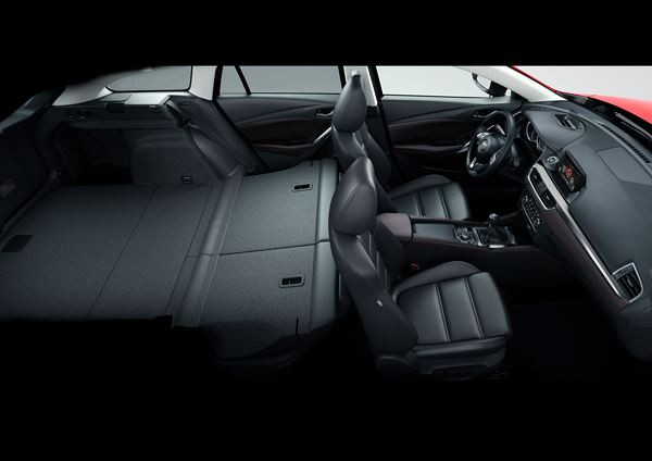 La Mazda 6 s'offre des évolutions de design extérieur et de nouvelles technologies