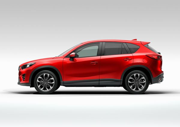 Le SUV Mazda CX-5 s'offre des évolutions de design extérieur et de nouvelles technologies