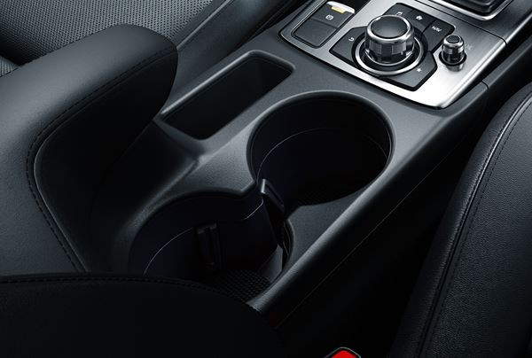 Le SUV Mazda CX-5 s'offre des évolutions de design extérieur et de nouvelles technologies