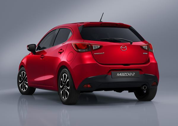 La Mazda 2 adopte le style « Kodo » et les technologies Skyactiv