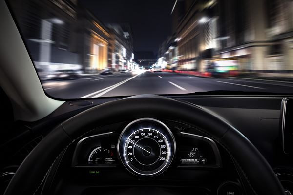 La Mazda 2 adopte le style « Kodo » et les technologies Skyactiv