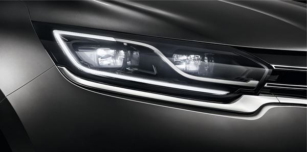 Le nouveau grand crossover Renault Espace en approche