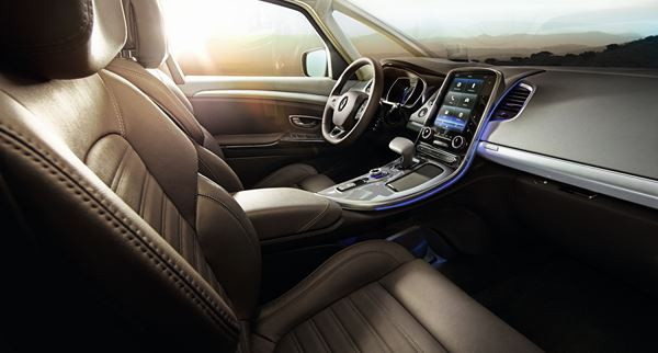 Le nouveau grand crossover Renault Espace en approche