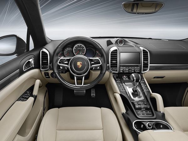 Le Porsche Cayenne Turbo S délivre 570 ch pour un couple de 800 Nm