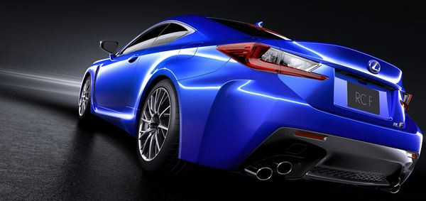 Le coupé sport Lexus RC F à moteur V8 développe 477 ch
