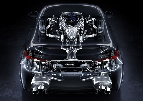 Le coupé sport Lexus RC F à moteur V8 développe 477 ch