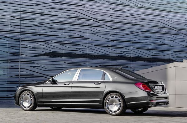 Mercedes Classe S Maybach: une Classe S à l’exclusivité de la marque Maybach