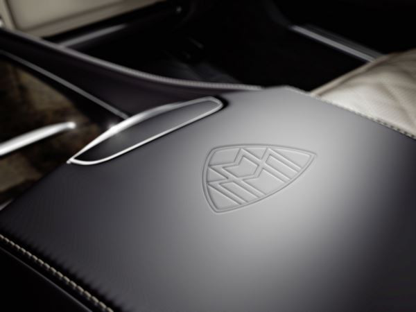 Mercedes Classe S Maybach: une Classe S à l’exclusivité de la marque Maybach