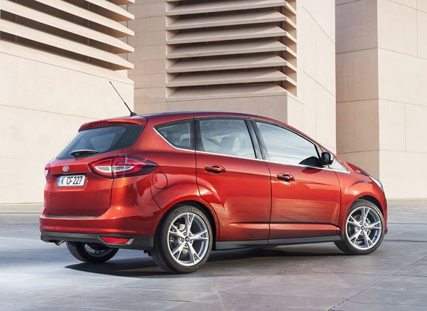 Le Ford C-Max restylé bénéficie d'un design extérieur plus racé
