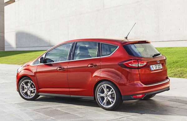 Le Ford C-Max restylé bénéficie d'un design extérieur plus racé