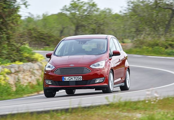 Le Ford C-Max restylé bénéficie d'un design extérieur plus racé