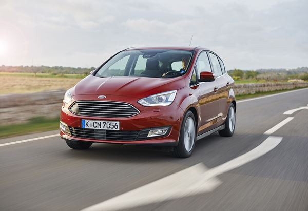 Le Ford C-Max restylé bénéficie d'un design extérieur plus racé