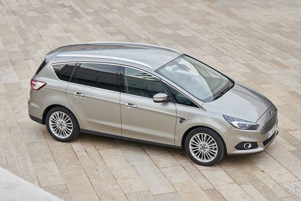Le Ford S-Max fait le plein d'équipements d'aide à la conduite
