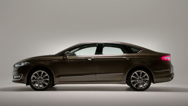 La Ford Vignale Mondeo signe le début des véhicules haut de gamme Ford