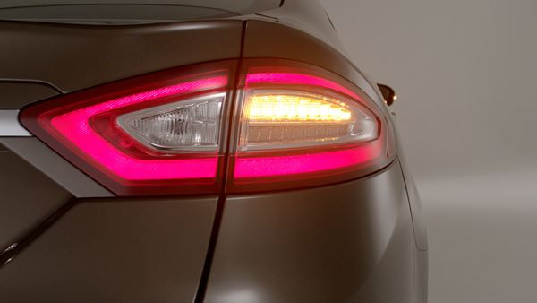 La Ford Vignale Mondeo signe le début des véhicules haut de gamme Ford