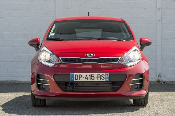 La Kia Rio restylée fait ses débuts sur les routes françaises
