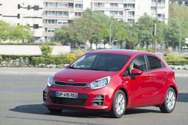 La Kia Rio restylée fait ses débuts sur les routes françaises