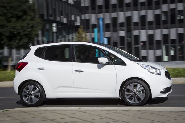 Le minispace urbain Kia Venga inaugure un nouveau look