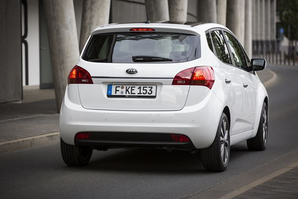 Le minispace urbain Kia Venga inaugure un nouveau look