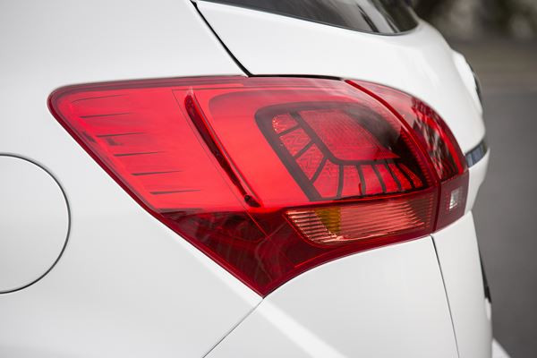 Le minispace urbain Kia Venga inaugure un nouveau look