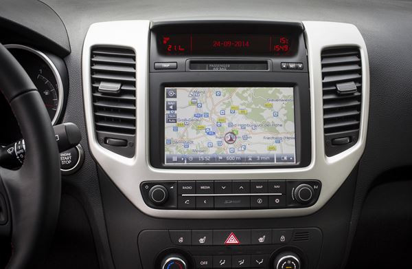 Le minispace urbain Kia Venga inaugure un nouveau look