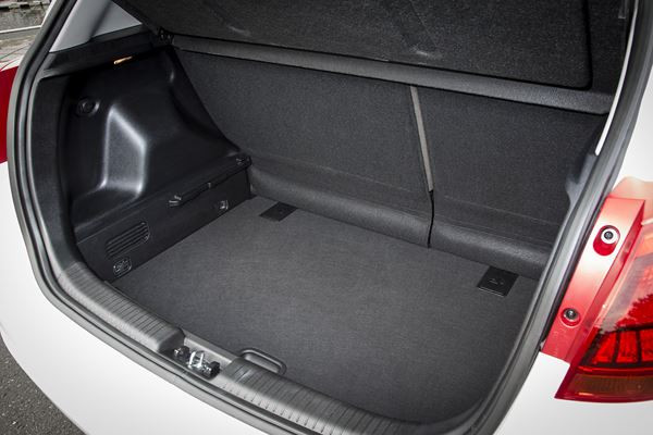 Le minispace urbain Kia Venga inaugure un nouveau look