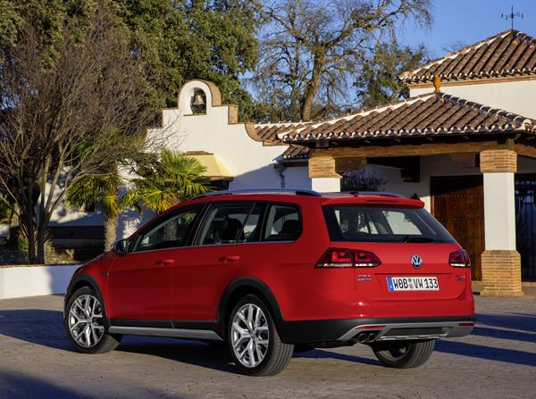 La Volkswagen Golf Alltrack sort des sentiers battus