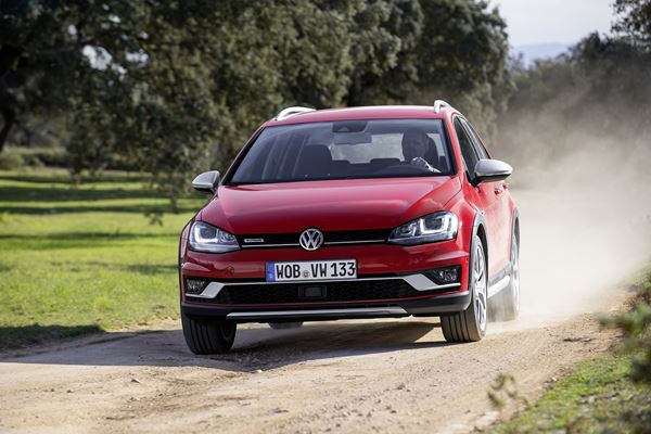 La Volkswagen Golf Alltrack sort des sentiers battus