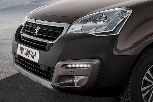 Le Peugeot Partner Tepee s'offre un design réaffirmé