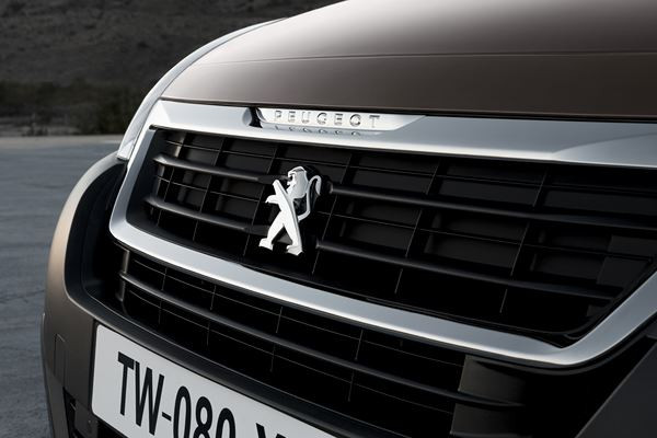Le Peugeot Partner Tepee s'offre un design réaffirmé