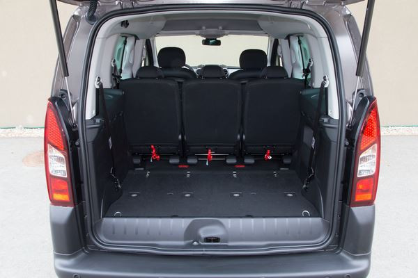 Le Peugeot Partner Tepee s'offre un design réaffirmé