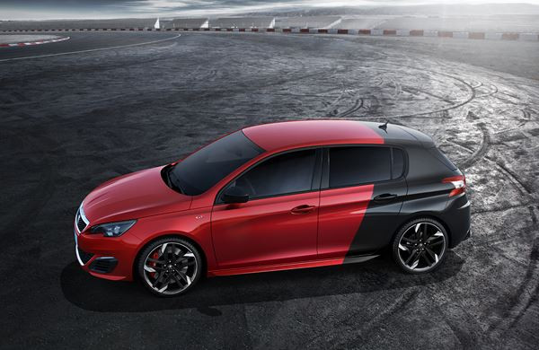 La berline compacte Peugeot 308 se décline en mode GTi