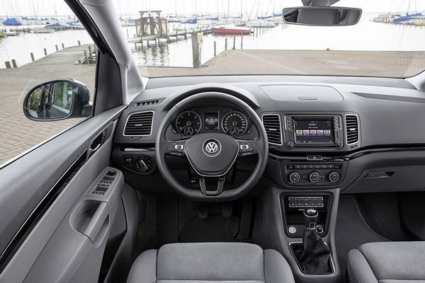 Le Volkswagen Sharan embarque des systèmes d’aide à la conduite de dernière génération