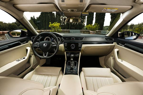 La Skoda Superb ouvre une nouvelle ère pour la marque tchèque