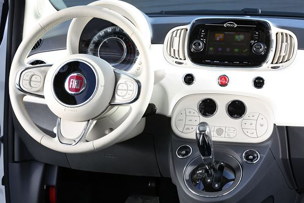 La Fiat 500C "restylée" se découvre à partir de 14 490 euros