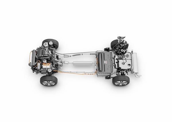La Volkswagen Passat GTE hybride rechargeable s'affiche à 47 360 euros