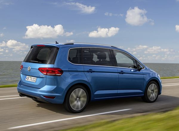 Le Volkswagen Touran s’allonge pour offrir plus d’espace à bord