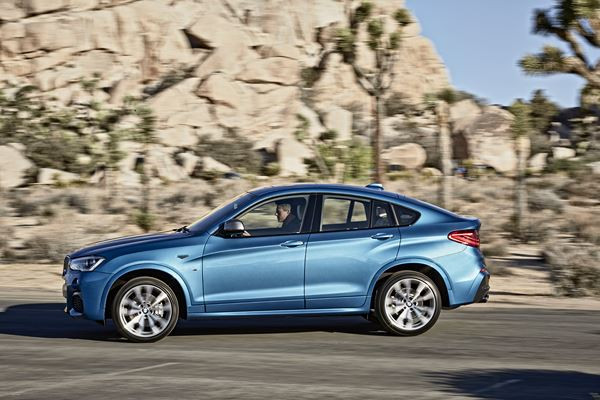 La nouvelle BMW X4 M40i entre en piste