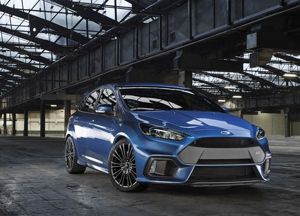 La nouvelle Ford Focus RS exécute le 0 à 100 km/h en 4,7 secondes