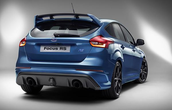 La nouvelle Ford Focus RS exécute le 0 à 100 km/h en 4,7 secondes