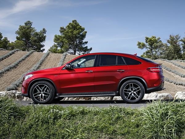 Le Mercedes GLE Coupé se distingue par ses gènes de SUV coupé sportif