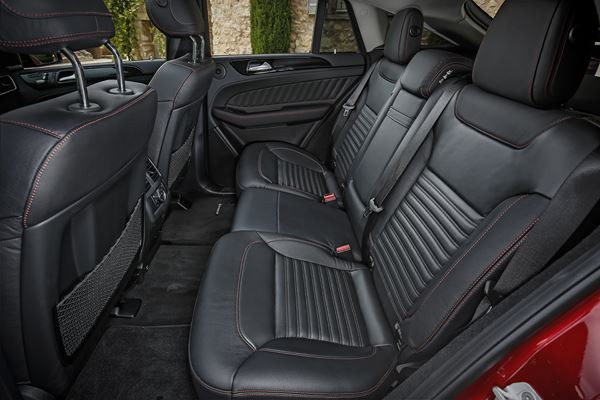 Le Mercedes GLE Coupé se distingue par ses gènes de SUV coupé sportif