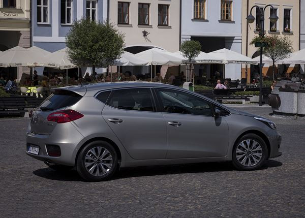 La Kia cee’d restylée embarque des motorisations retravaillées