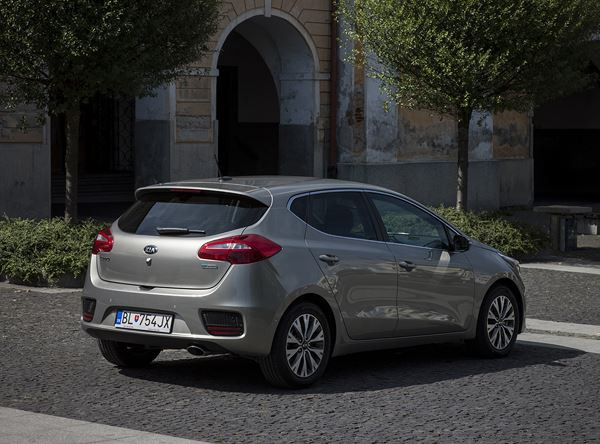 La Kia cee’d restylée embarque des motorisations retravaillées