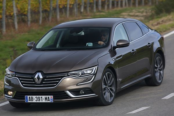 La grande berline quatre portes Renault Talisman à l'épreuve du marché