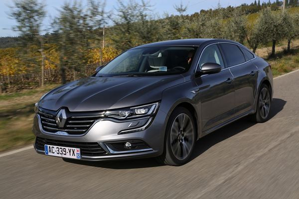 La grande berline quatre portes Renault Talisman à l'épreuve du marché
