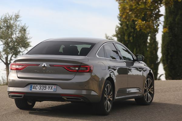 La grande berline quatre portes Renault Talisman à l'épreuve du marché