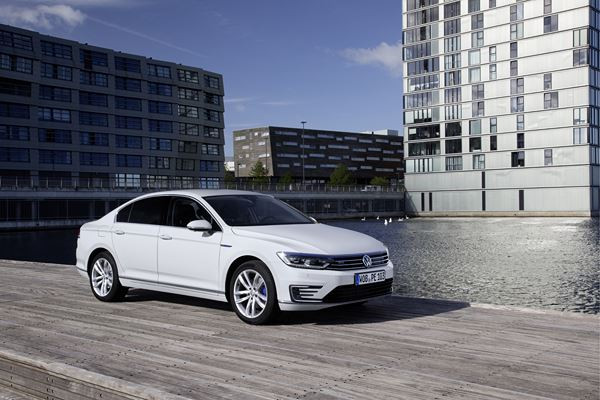 La Volkswagen Passat GTE hybride rechargeable soigne ses consommations