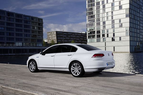 La Volkswagen Passat GTE hybride rechargeable soigne ses consommations