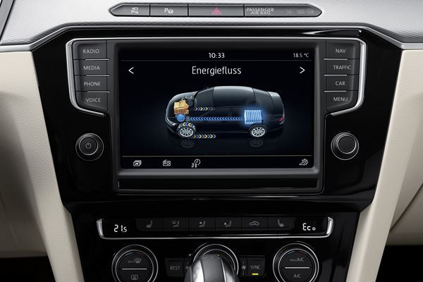 La Volkswagen Passat GTE hybride rechargeable soigne ses consommations